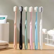 Escova de dentes com nanocerdas — milhares de cerdas macias e de toque aveludado cabeça compacta projetada para  famiria