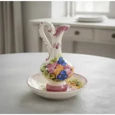 Jarra com Bacia Decorativa em Porcelana Lilás ou Azul Decoração de Casa e Mesa