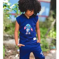 Conjunto masculino kit camisa e bermuda lançamento personagens estiloso