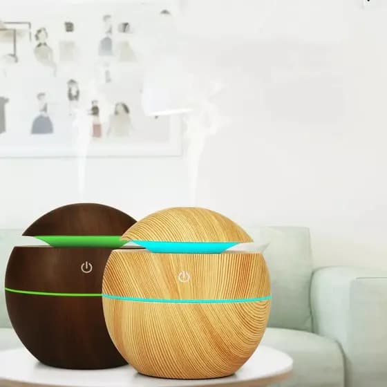 Mini Umidificador de Ar e Aromatizador de Ambientes Tipo Madeira