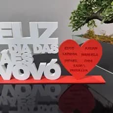 Placa em homenagem ao dia das mães para as vovós com o nome dos netos no corações 100% personalizado