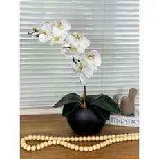 Arranjo de Orquídea Artificial Branca Vaso Cerâmica Aquario Preto
