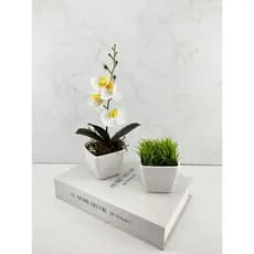 Mini Arranjo de Orquídea Artificial com Vasinho Capim