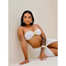 BIQUÍNI 3 PEÇAS BIQUÍNI COM CALCINHA EMPINA BUMBUM DETALHES DOURADOS SAÍDA BIQUÍNI TENDÊNCIA 2026 BIQUÍNI BIQUÍNI +SAIDA