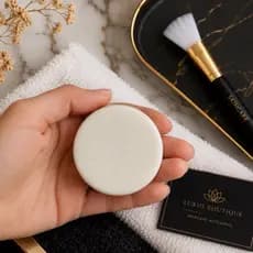 Sabonete Facial Iluminador Pele de Porcelana Clareador Suave 65g Artesanal