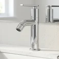 Torneira Banheiro ABS Cromada De Mesa Para Pia Embutida Bica Baixa Arejador Anti Respingo Lavabo