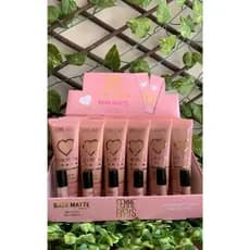 BASE FEMME PARIS MATTE BASE LIQUIDA ALTA COBERTURA  PROVA D' ÁGUA EFEITO MATTE COBERTURA MAQUIAGEM IMPECÁVEL