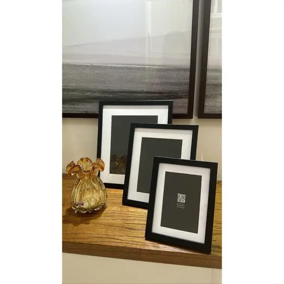 Porta Retrato 10x15,15x20 e 20x25 Tokio Preto e Branco