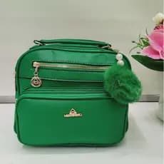 Bolsa Feminina Transversal e De Mão Média