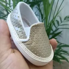 Sapatinho de Bebê menina Sapatinho de Bebê Slip On Perfurado