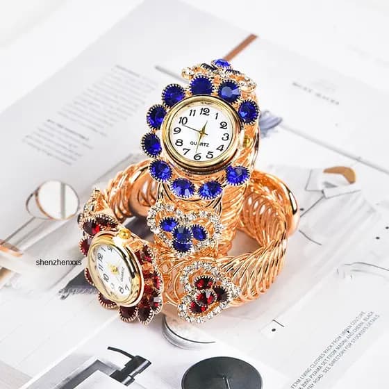 Nova Versão Coreana Do Relógio De Quartzo Com Enfeite De Diamante Feminino , Leve E Luxuoso , design Pulseira Da Moda Feminina Joias ,