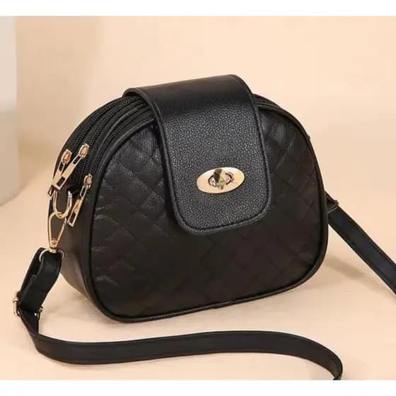 bolsa transversal feminina, bolsa pequena feminina, bolsa tiracolo, bolsa matelassê, bolsa preta, bolsa casual, bolsa