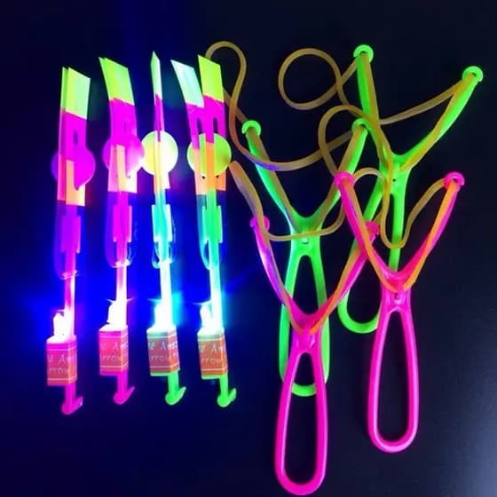 Avatar Voador De Led Com Estilingue Foguete Helicóptero Brinquedo de Criança