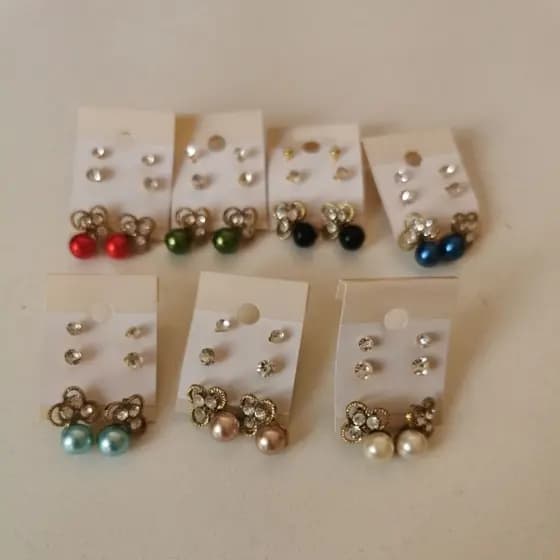 ✨ KIT 3 PARES Brincos Ponto de Luz + Pérola Suspensa de Strass ✨ Luxo Delicado Verdadeira Elegância Atenção B23600070-22