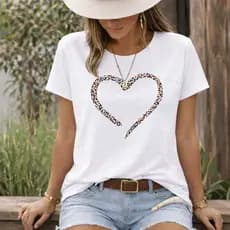 Camiseta Casual Feminina com Estampa de Coração, Camisa 100% Algodão.