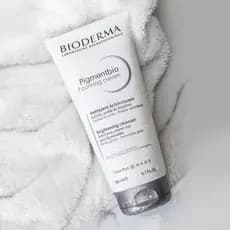 Esfoliante Clareador Bioderma Pigmentbio Foaming Cream Corpo E Rosto 200ml