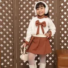Conjunto De Inverno Infantil Composto Por Um Casaco Quentinho e Um Short Saia