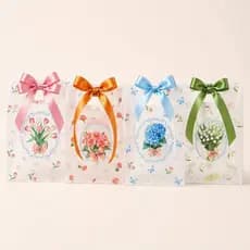 Sacola de Presente Decorada com Alça - 35x24x10cm