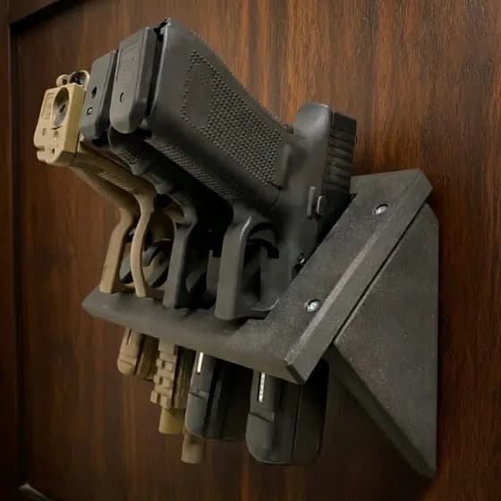 Expositor de Parede Tático para 4 Pistolas Glock G17 G19 - Suporte Reforçado Airsoft e Real