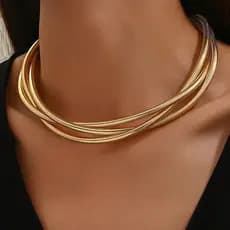 Colar de Metal Estilo Osso de Cobra com Inspiração Retrô - Declaração de Moda Exagerada para Mulheres, Liga de Zinco, Pe