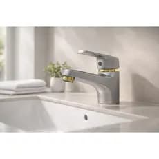 Torneira Monocomando de Bancada Quente e Frio Para Lavatório/Lavabo/Banheiro Aço Inox Fosco e Dourado Luxo