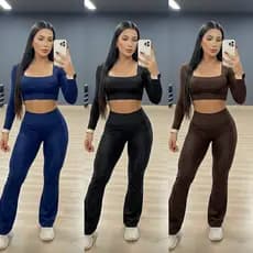 Conjunto Fitness Feminino Modela o Corpo Top Manga Longa e Legging Cintura Alta Modelo Flare