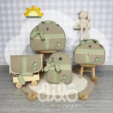 Kit de bolsas maternidade personalizada para menino, dinossauro e safari. Bolsas de bebê, Dilô Kids.