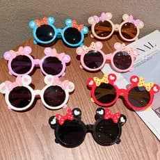 Novas Crianças Bonito Dos Desenhos Animados UV400 Óculos De Sol Meninos Meninas Cores Ao Ar Livre Proteção Solar Do Bebê