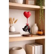 Escultura Decorativa Gato com Balão em Formato de Coração – Impressão 3D