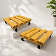 Kit 2 Suportes Para Vasos de Plantas 25x25cm Com Rodinhas Giratórias Estilo Deck Envernizado.