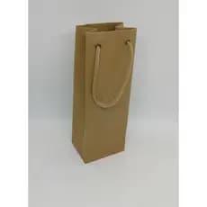 Sacola Presente Kraft 125 gr. para garrafinha = 8,5 X 6,8 X 24,5 = Com ilhós Kit com 50 unidades