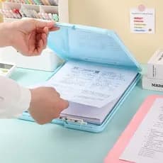 Prancheta De Plástico Com Armazenamento E Suporte De Papel A4 Escolar