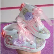 tênis personalizado infantil botinha tema jardim encantado