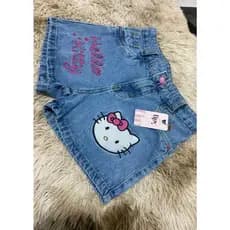 Shorts da hello kitty.