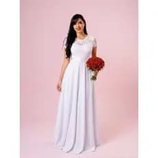 Vestido longo branco de noiva manga curta