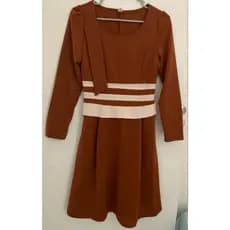 Vestido Gola Alta