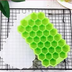 Kit 2/4 Forma de Gelo Silicone Chocolate Bombom Hexagono Colméia 37 Cavidades