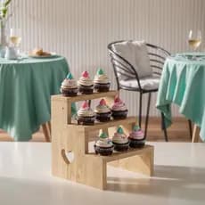 Mini Escada Decorativa em Madeira Pinus para Festas Eventos Decoração Rústica