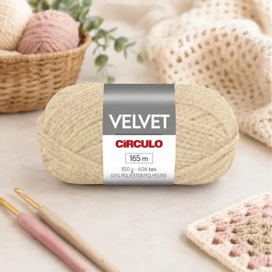 Fio Lã Velvet 100g 165m 100% Poliéster Aveludado Crochê Tricô Artesanato Acabamento Sofisticado