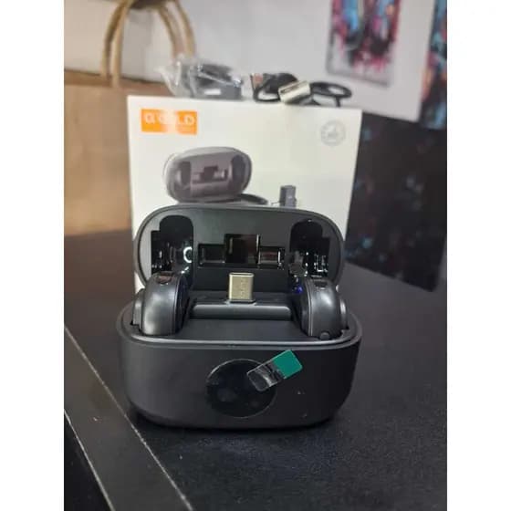 Microfone duplo de lapela + case de carregamento (tipo c e ios)