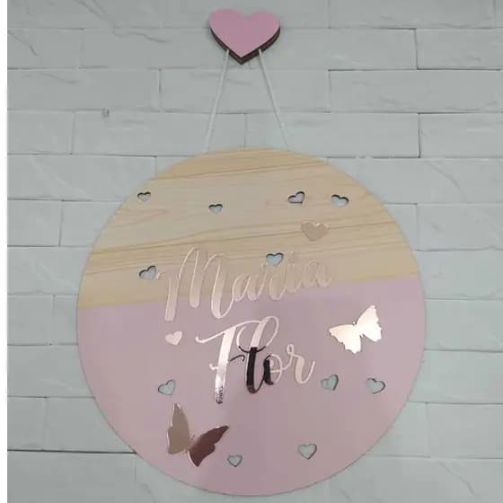 Enfeite Porta Maternidade Corações e Borboletas 3D  Nome Personalizado  com Pendurador