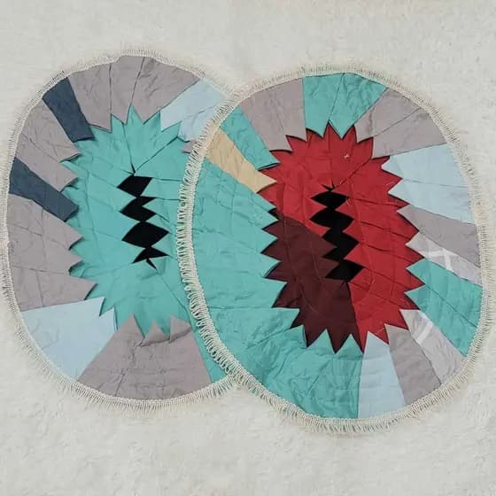 20 Kit Tapetes de Bico Retalho Artesanal Oval 70cm x 50cm Acabamento em Franja 70x50