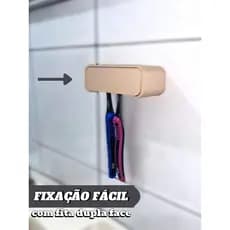 Porta-Escovas de Dente com Tampa Protetora | Fixação na Parede