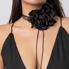 Colar Choker Cordão Com Flor De Tecido Aplicada Feminino Accessories
