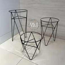 Kit Suporte Para Vasos de Plantas Decoração Jardim Casa Tripés 3 Tamanhos Alturas Diferentes Suporte Ferro