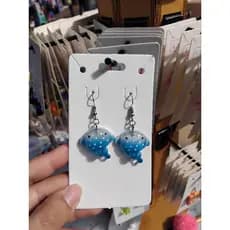 Brinco Divertido Tubarão Baleia Azul Fofo - Brinco de Bichinho Marinho Resina Geek / Kawaii