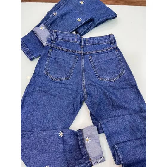 H MODA Calça moon jeans feminina bordad com detalhes de flores margaridas
