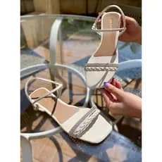 Rasteirinha Feminina com Regulagem Chinelo Feminino com Strass Sandália do Verão Lançamento