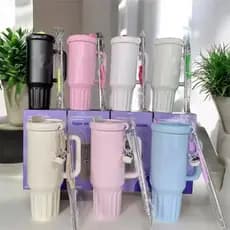 Caneca ORI- Copo de Bebida - Stan.. 1.2L: Ante Vazamento, Canudo de Metal e Bico de Borracha – Perfeita para Aventuras!