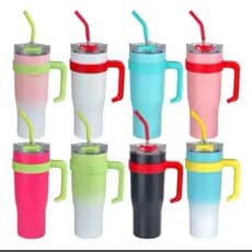 Térmico Garrafa Com Tampa e Canudo 1200ML ideal para Hidratação MODELO / Caneca térmica 1,2L 2025